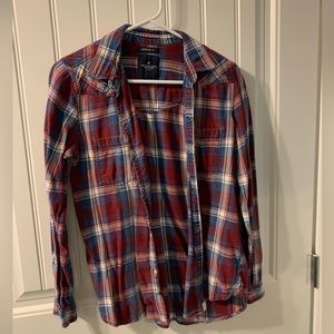 American Eagle button up